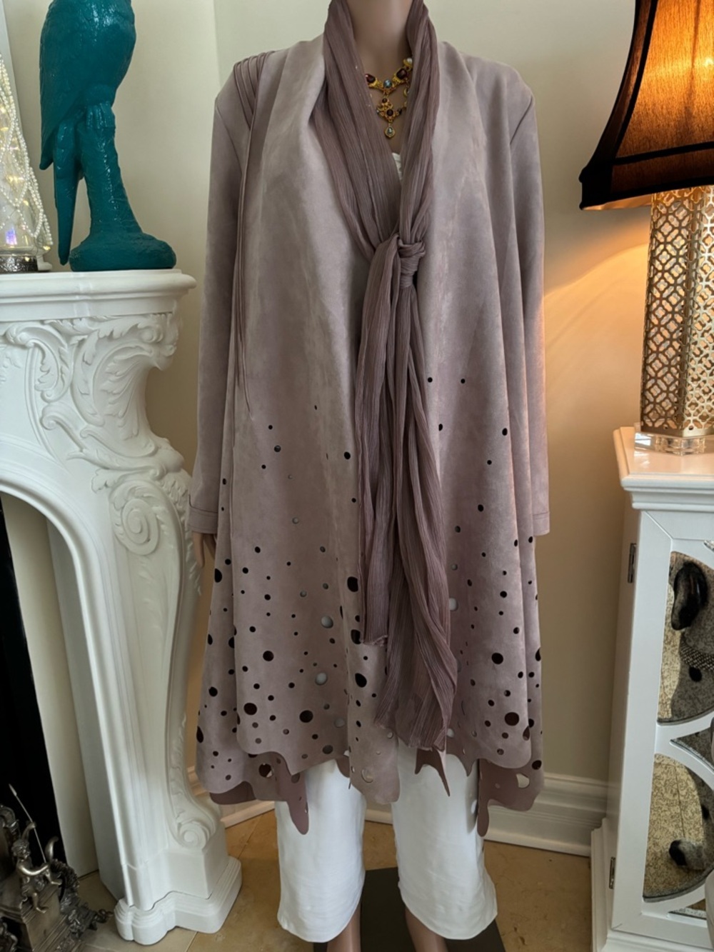 Talk of the Walk Mauve Blouse with Delicate Textured Yoke - Picture 5 of 13
